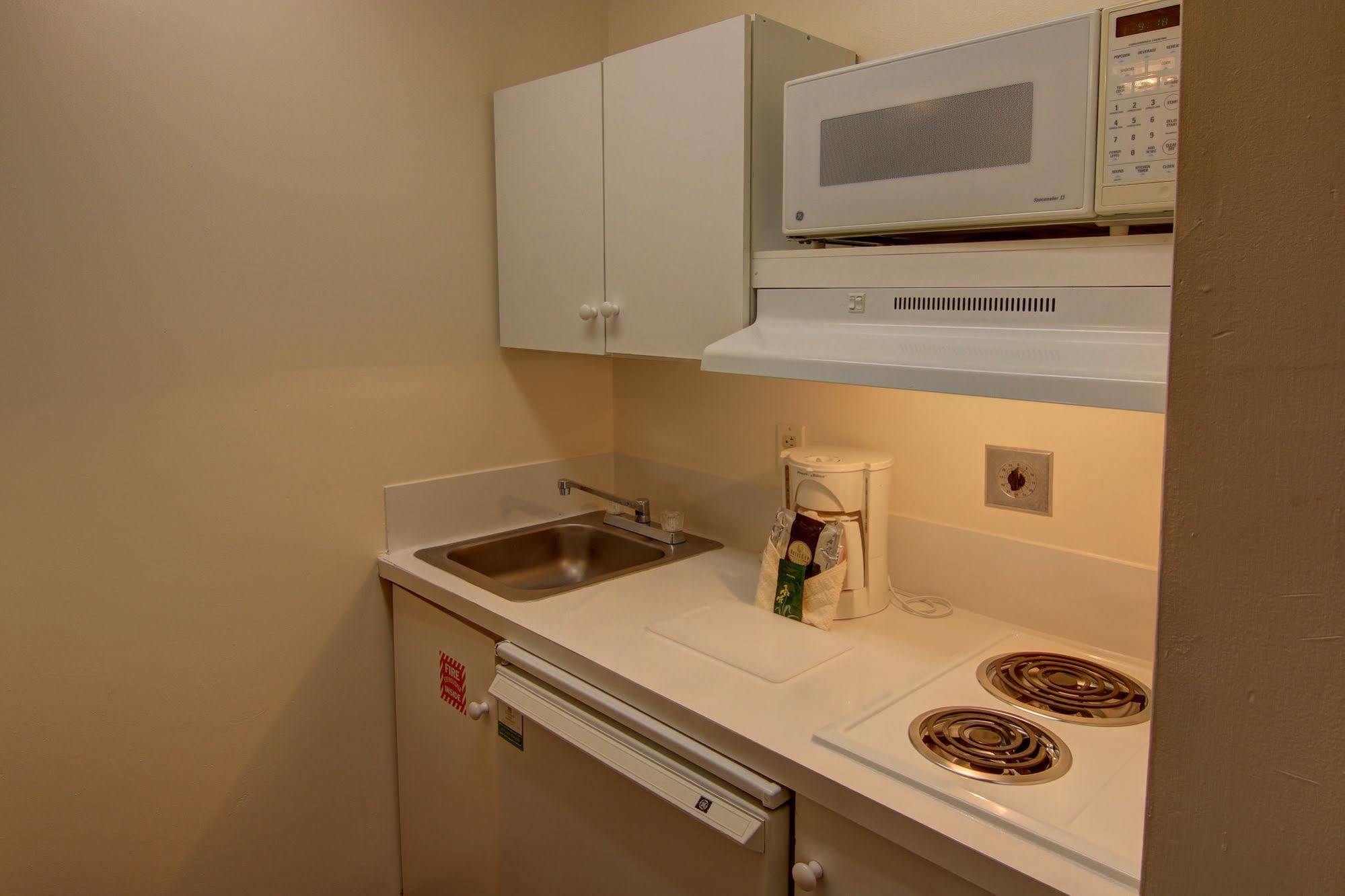 Intown Suites Extended Stay Atlanta Ga - Snellville Ngoại thất bức ảnh